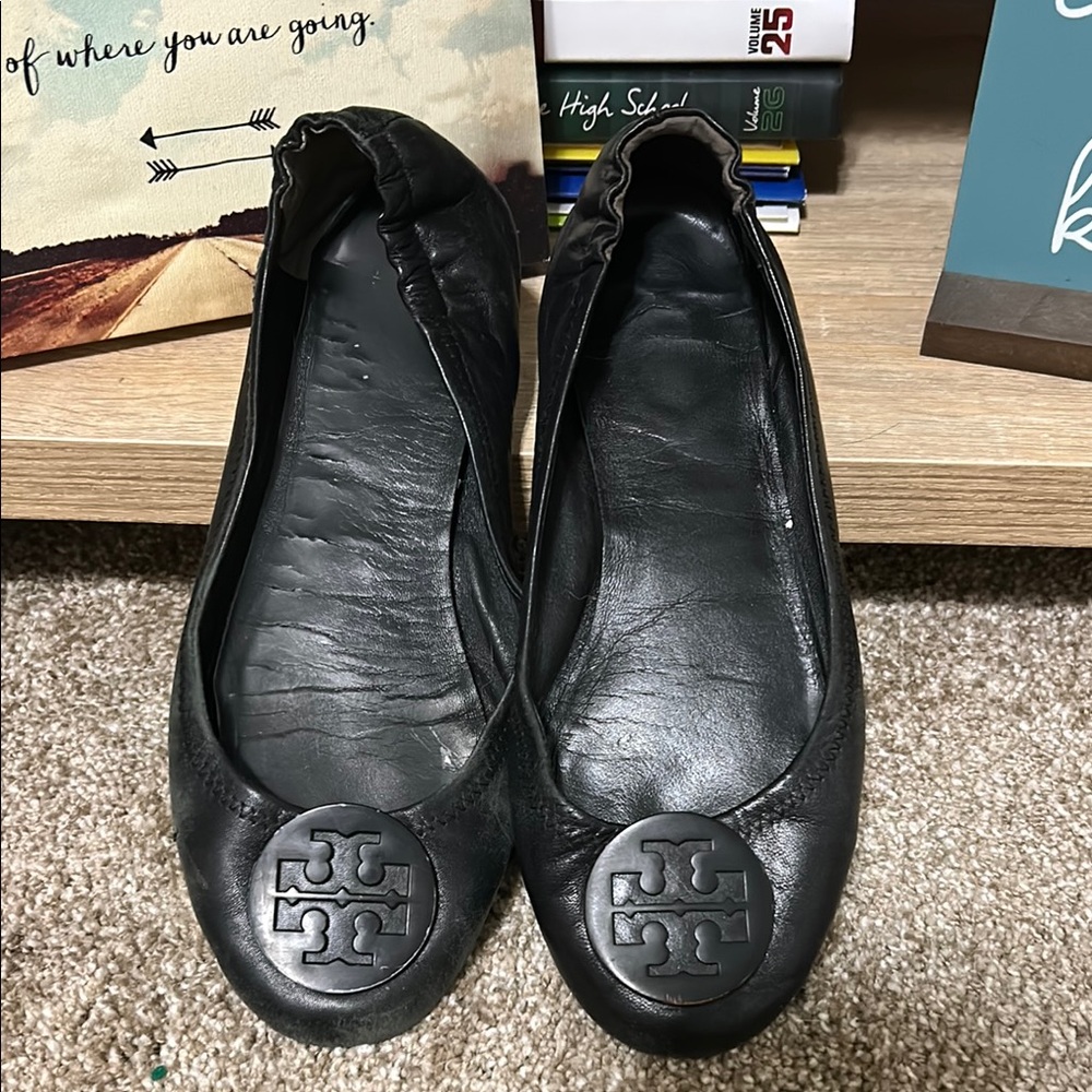 Tory Burch Black Leather Loafers Moccasin Style